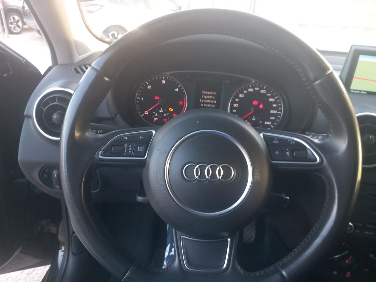 Audi A1 1.6 TDI Attraction