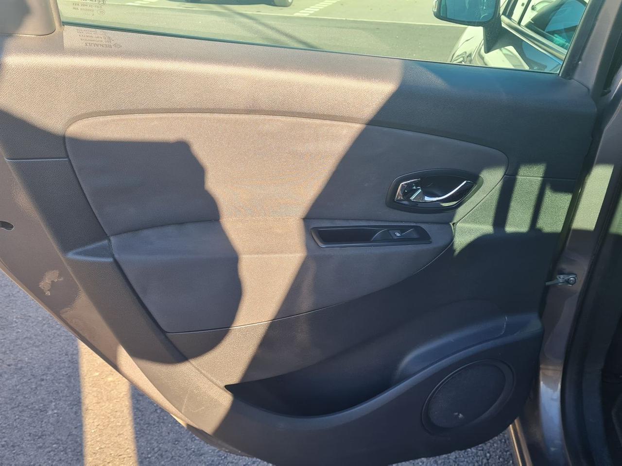 Renault Scenic 1.50 dCi 110 Limited #8130