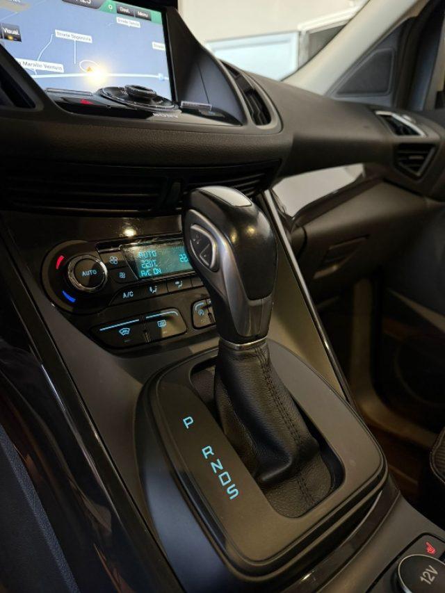 FORD Kuga 2.0 TDCI 180 CV S&S 4WD Powershift Titanium X