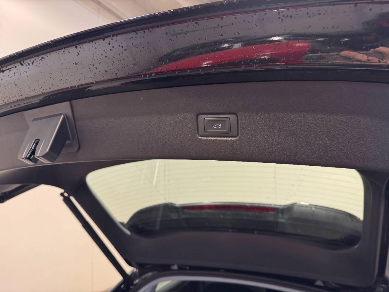 AUDI Q5 SPORTBACK 50 TFSI E QUATTRO S TRONIC S-LINE EDITION