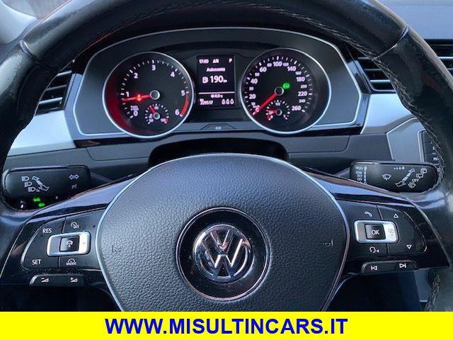 VOLKSWAGEN Passat Variant 2.0 TDI DSG Executive BlueMotion Tech.