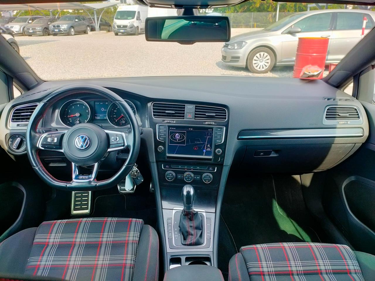 Volkswagen Golf GTI Performance 2.0 TSI 5p. dsg