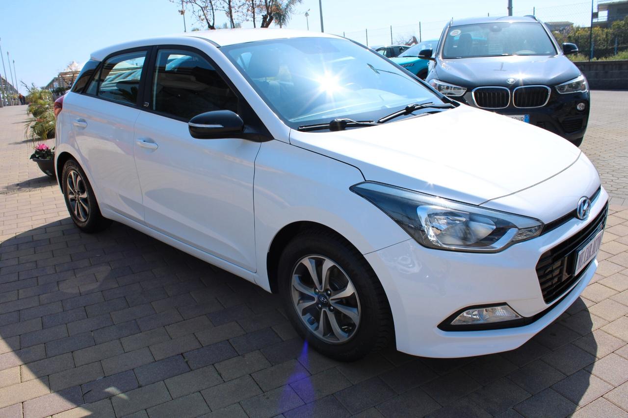 Hyundai i20 1.1 CRDi 12V 5 porte Comfort