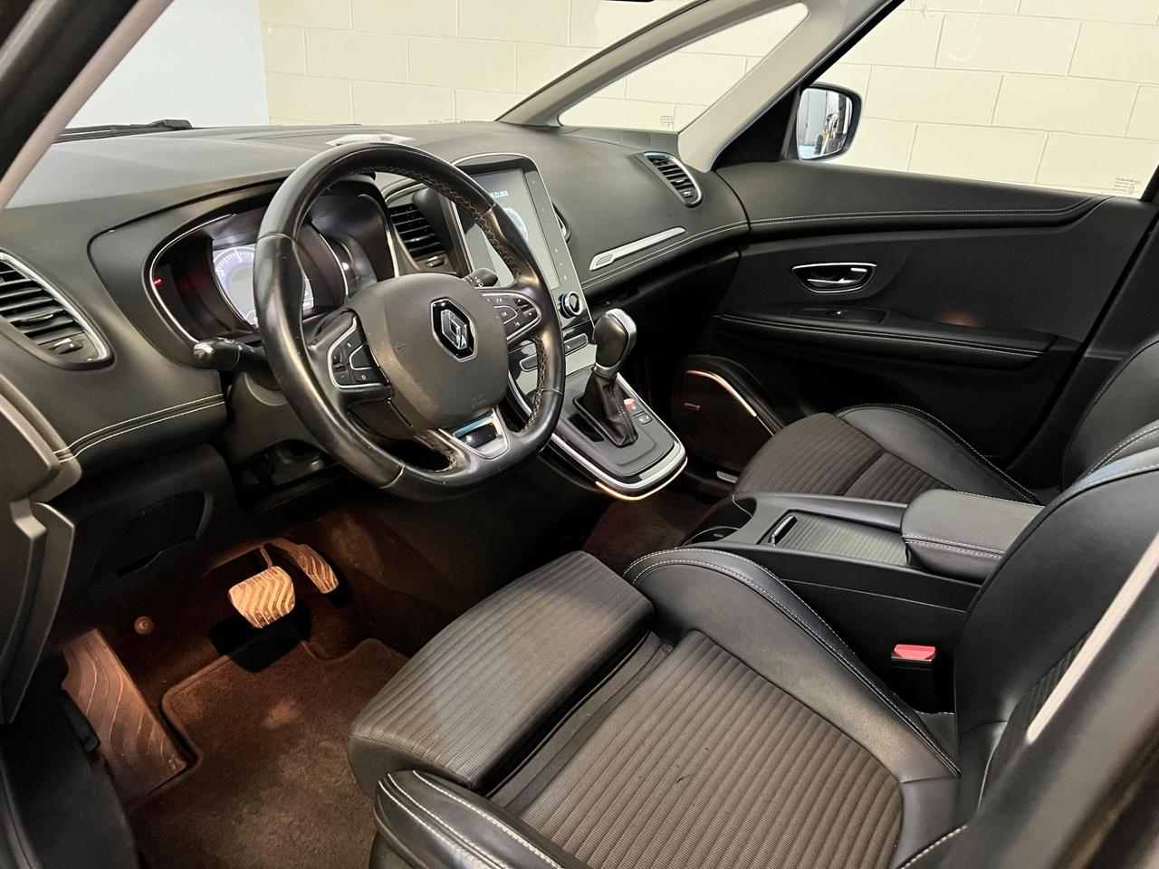 Renault Grand Scenic 1.5 dCi 8V 110 CV EDC Energy Bose