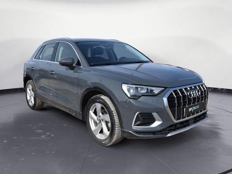 Audi Q3 35 TDI S tronic Business Advanced