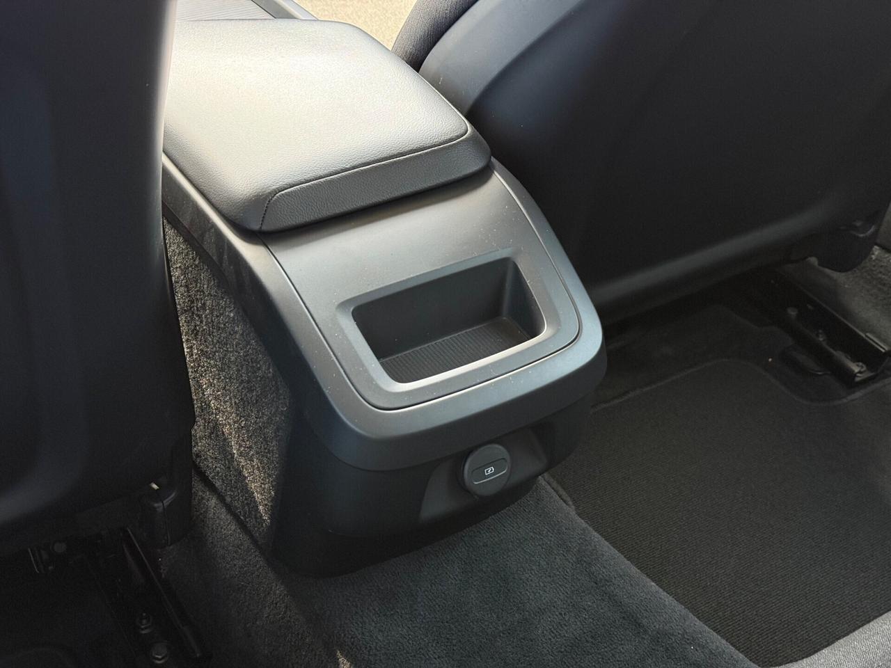 VOLVO V60 2021 B4 Geartronic