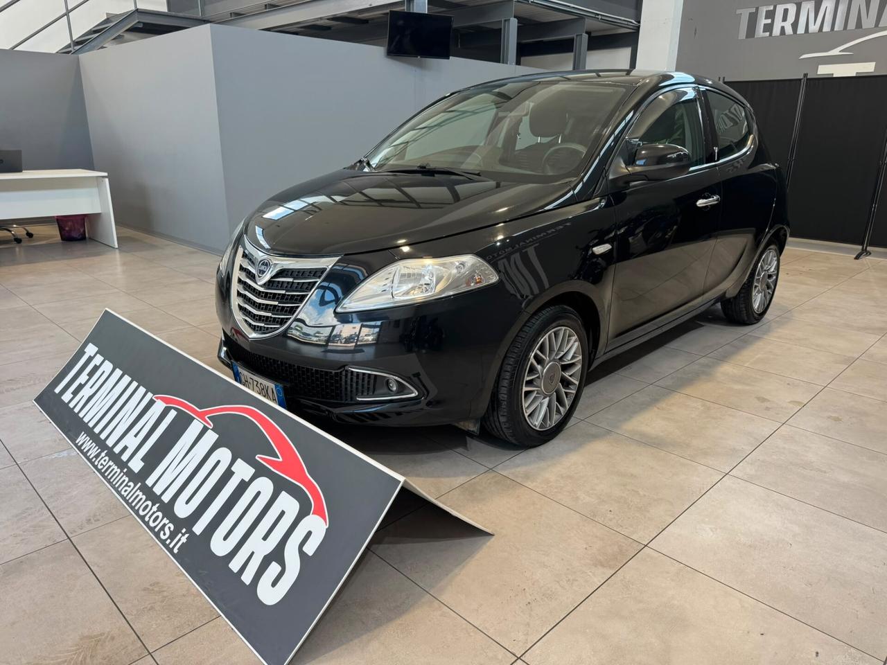 Lancia Ypsilon 1.3 MJT 16V 95 CV 5 porte S&S Gold