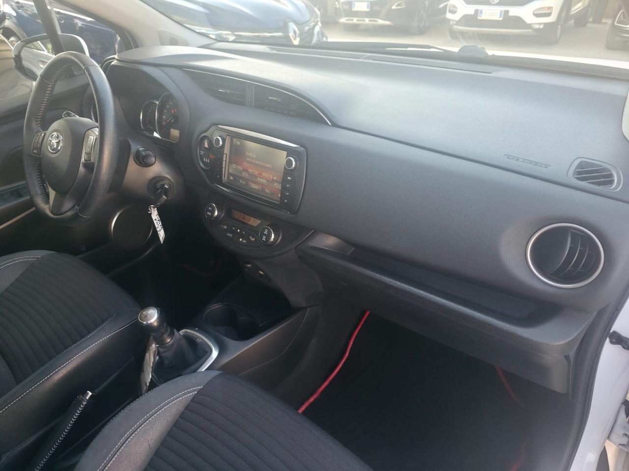 Toyota Yaris 1.0 5 porte Lounge
