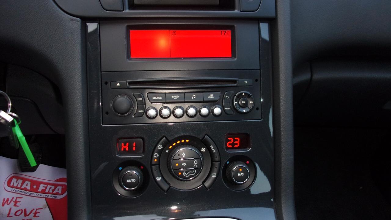 Peugeot 5008 1.6 THP 156CV Allure