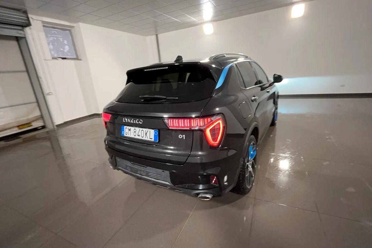 Lynk&co 01 PHEV