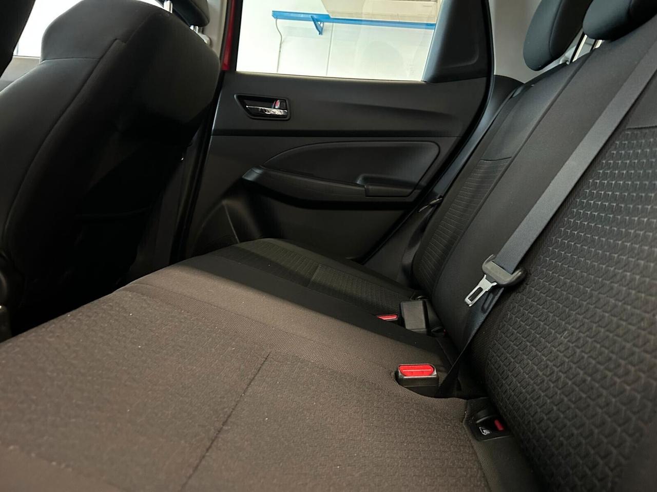 Suzuki Swift TOP 1.2 Hybrid 5p. UNICO PR.