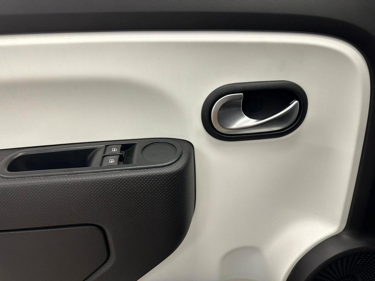 Renault Twingo SCe 65 CV Duel