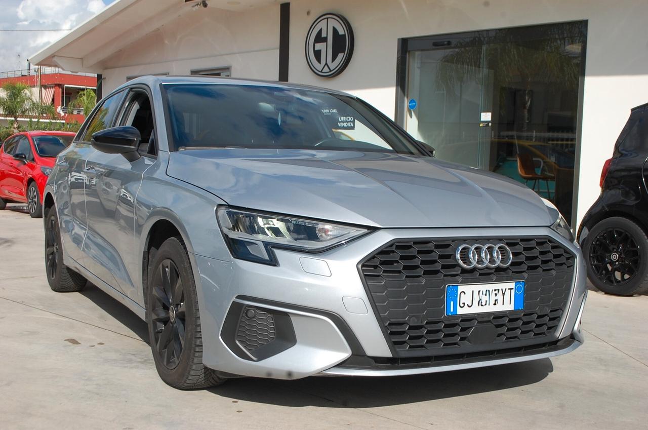 Audi A3 Sportback 35 2.0 tdi 150CV Business Advanced s-tronic Uff Italy