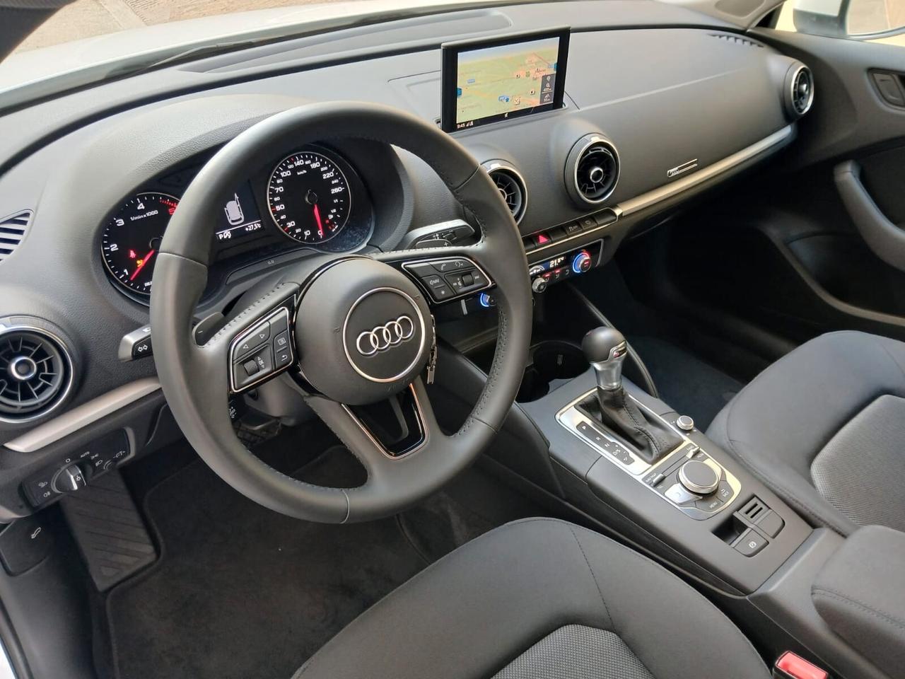 Audi A3 SPB 30 TDI S tronic Business