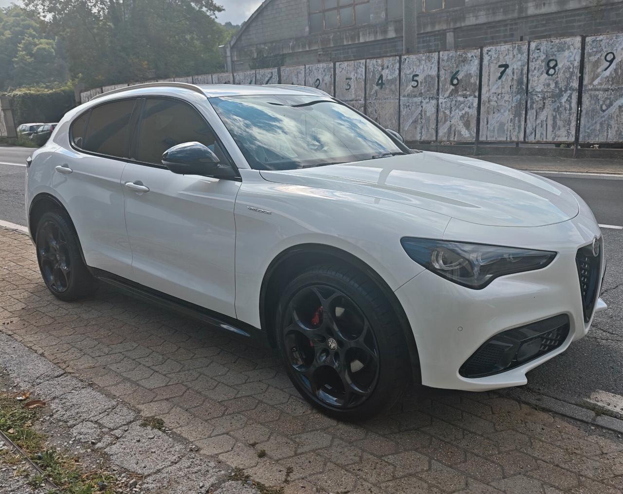 Alfa Romeo Stelvio 210 cv Q4 gancio iva veloce competizione