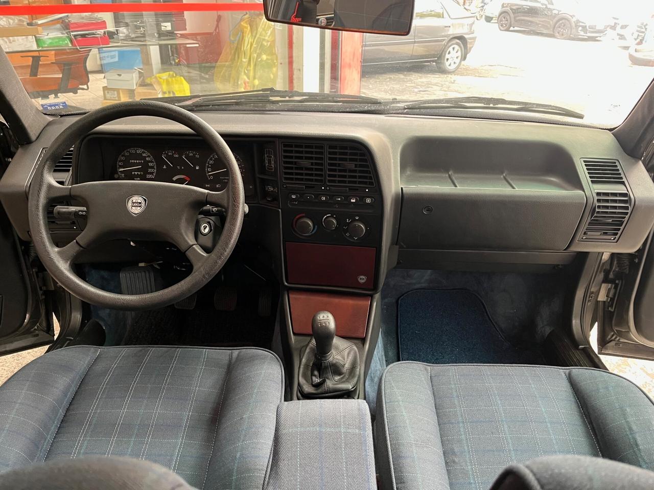 Lancia Thema 2.0 i.e. cat UNICO PROPRIETARIO 4.600KM ORIGINALI!!!