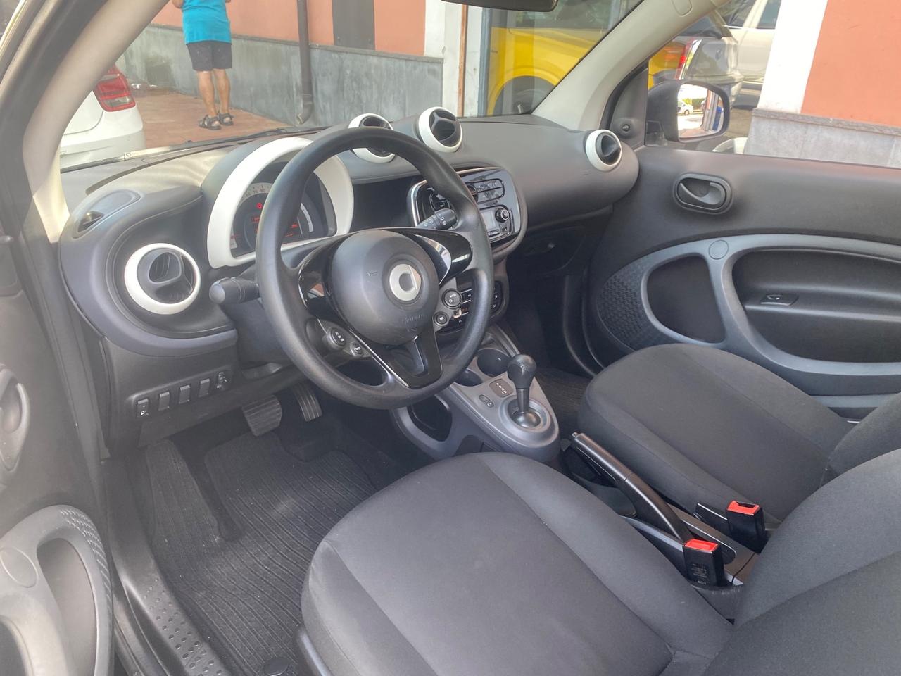 Smart ForTwo 70 1.0 Youngster 2015
