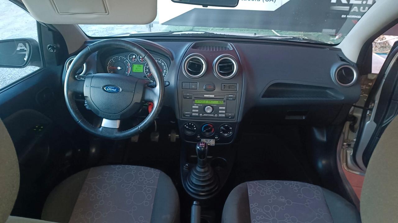 Ford Fiesta 1.4 TDCi 54000 km certif.