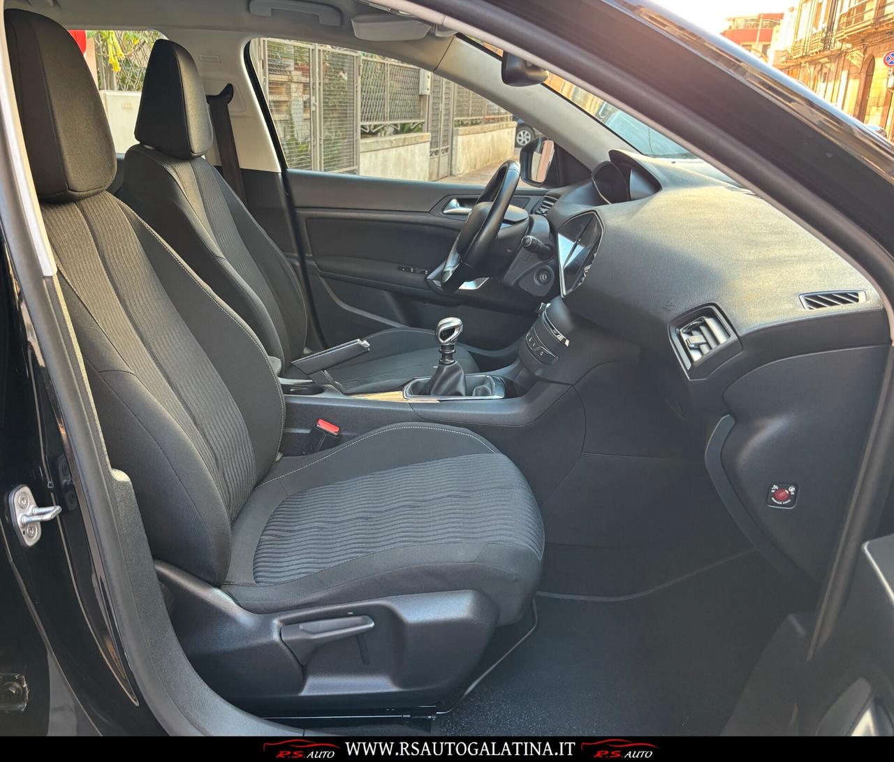 Peugeot 308 1.6 BlueHDi