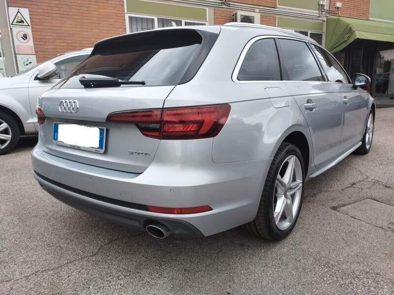 Audi A4 Avant 2.0 TFSI g-tron S-LINE MATRIX LED, ACC, CERCHI 18!!!!