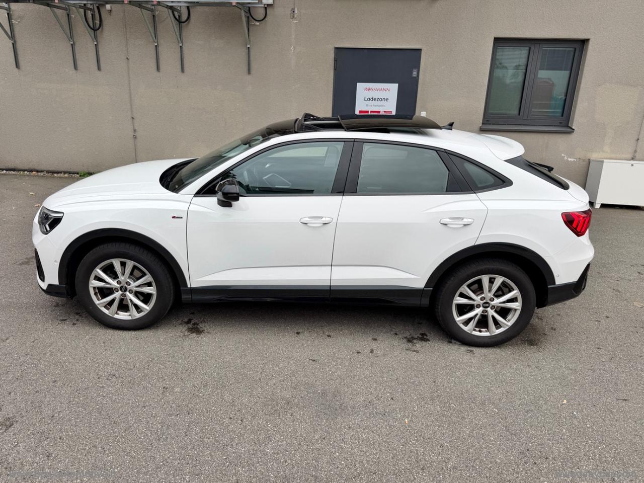 AUDI Q3 SPORTBACK 2.0TDI TETTO FULL LED NAVI RETROCAMERA