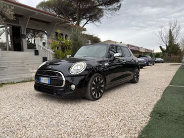 Mini 2.0 Cooper SD Business XL 5 porte
