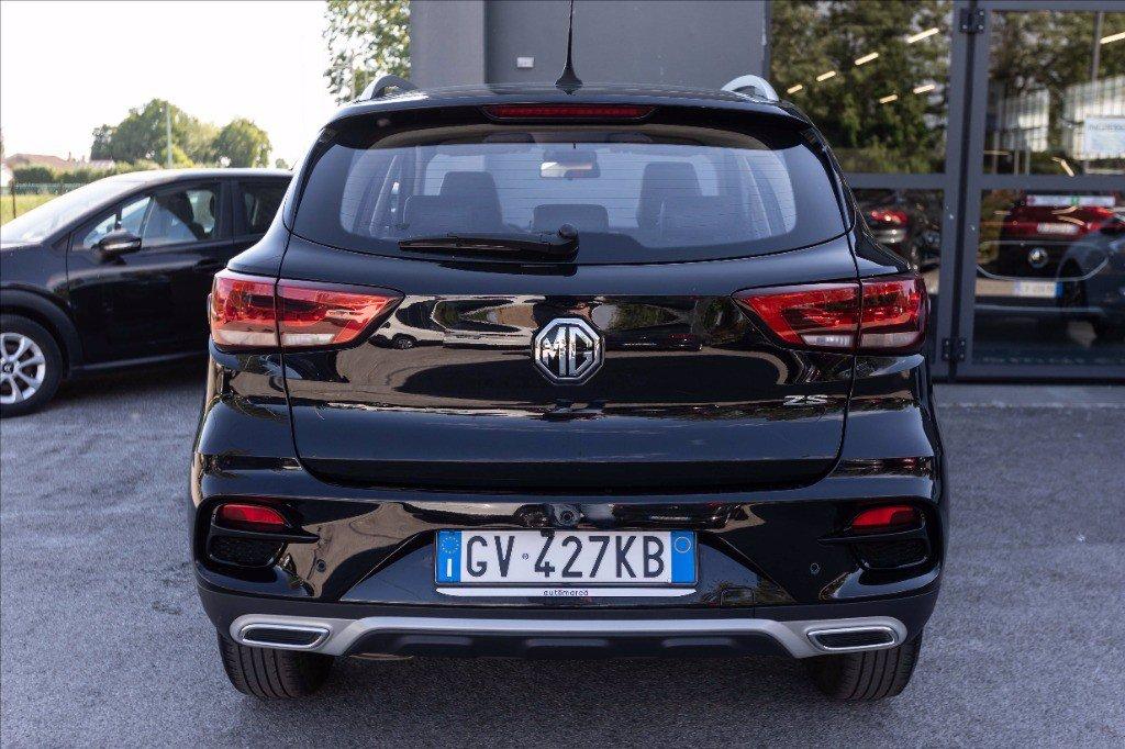 MG ZS 1.5 Luxury del 2024