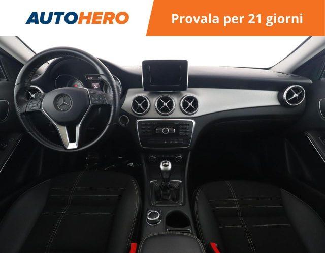 MERCEDES-BENZ GLA 200 CDI Sport