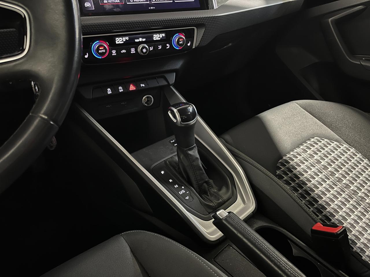 AUDI A1 ALLSTREET 30 TFSI S-TRONIC ADMIRED