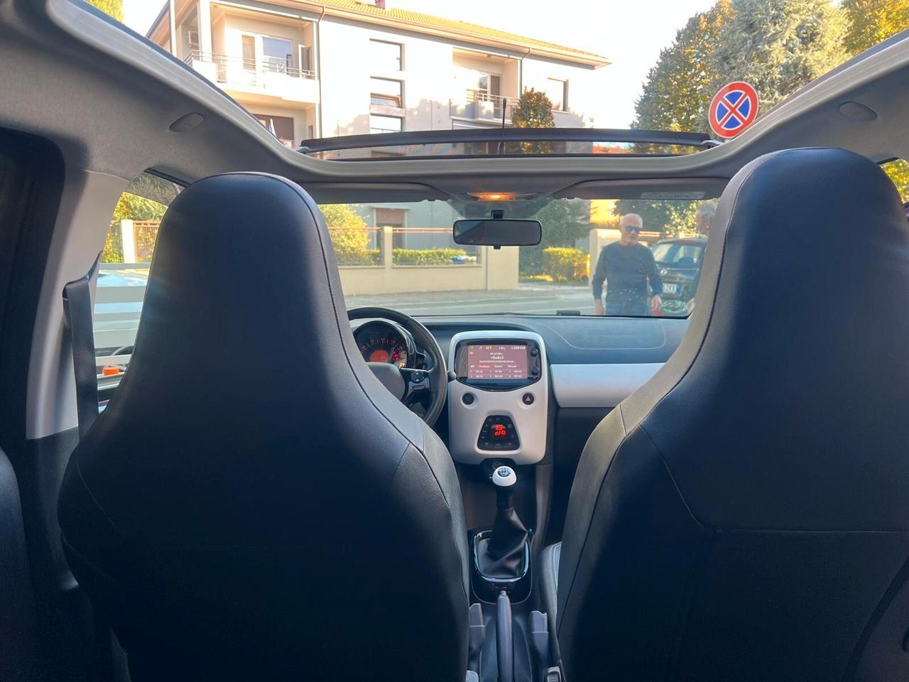 PEUGEOT 108 PURETECH 82 5p ALLURE TOP CABRIO