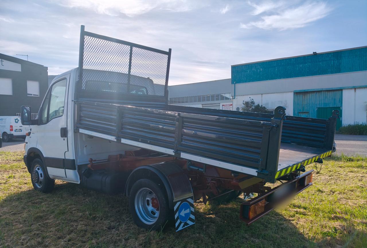 Iveco Daily 35c11 ribaltabile trilaterale CON GARANZIA