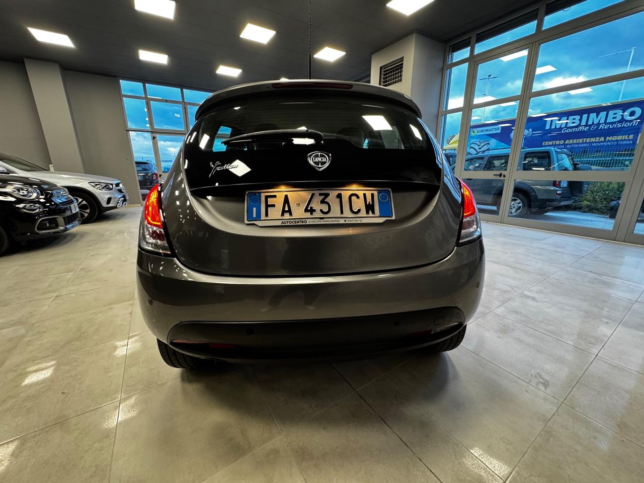 LANCIA YPSILON 900 T AIR METANO GOLD