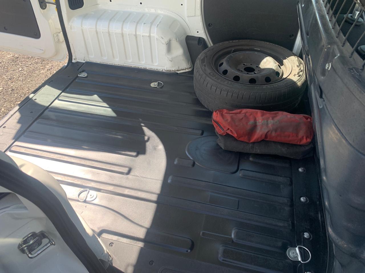 Fiat Fiorino 1.3 Multijet 95cv - 2021