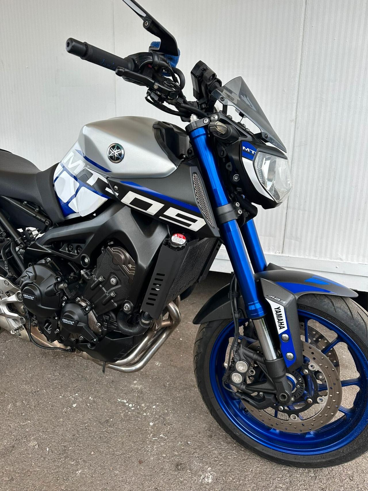 Yamaha MT-09 - 2016
