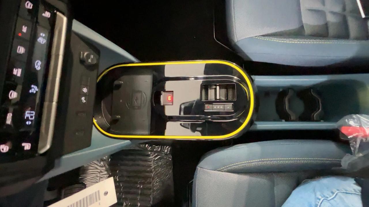 Fiat Grande Panda 1.2 Hybrid 110 CV S&S La Prima KM0