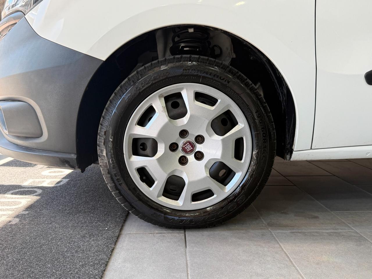 Fiat Doblo Doblò 1.3 Mjet 95cv E6D N1 Easy Combi - autocarro 5 posti