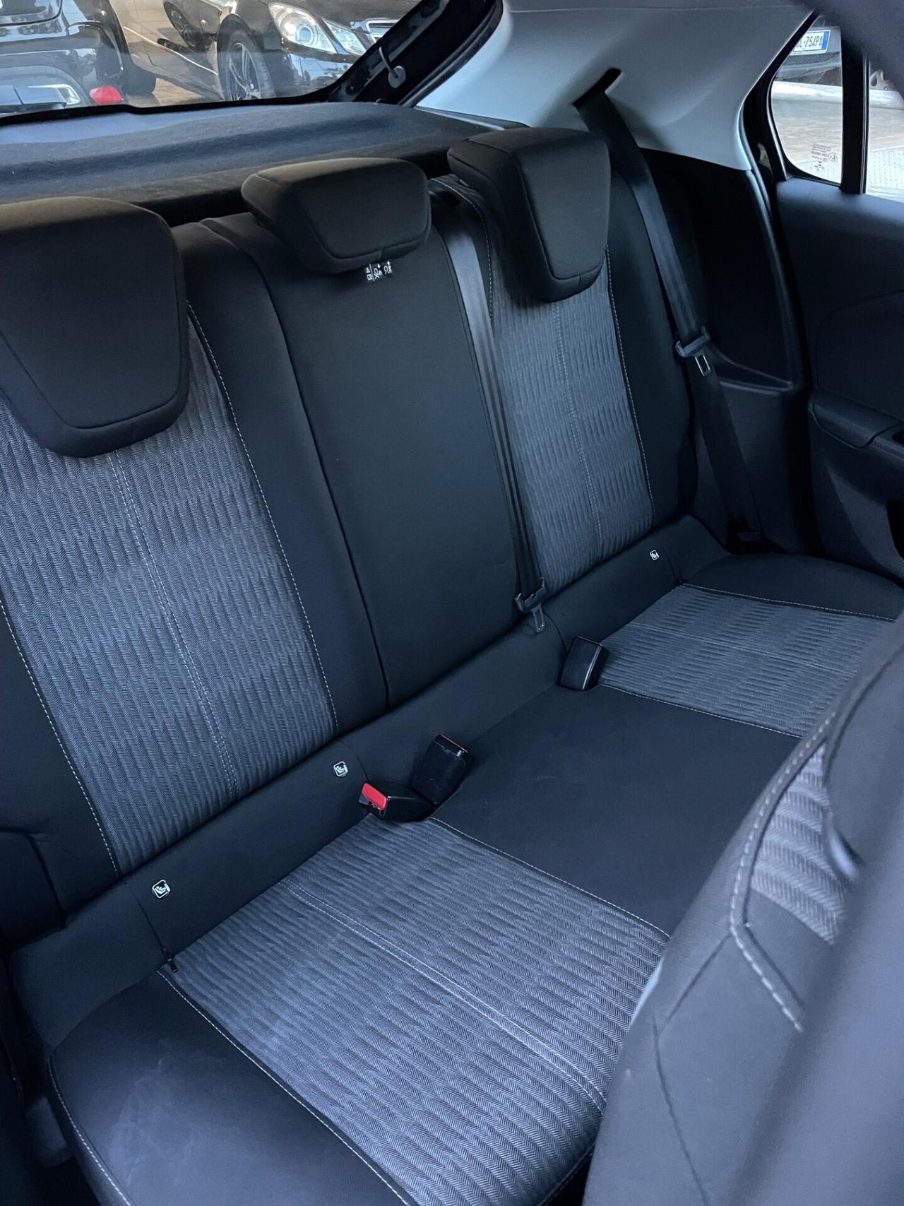 Opel Corsa 1.2 Edition