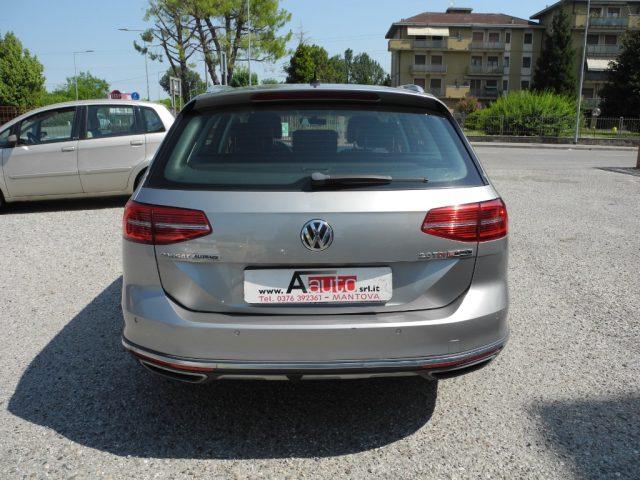 VOLKSWAGEN Passat Alltrack 2.0 TDI 190cv SW 4Motion DSG BMT - GANCIO TRAINO