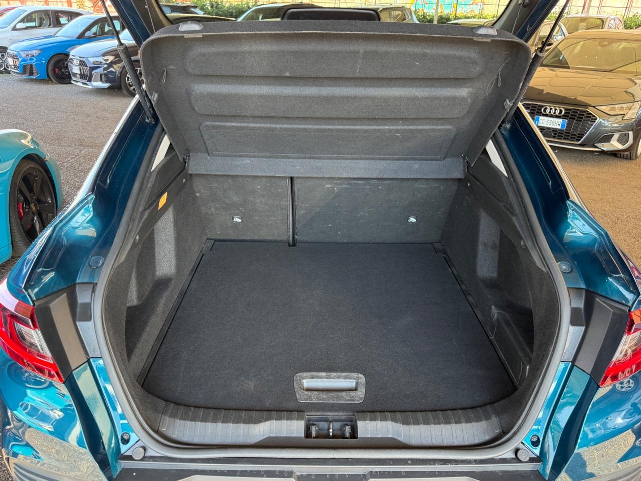 Arkana Hybrid E-Tech 145 CV R.S.Line Fast Track-unipro-