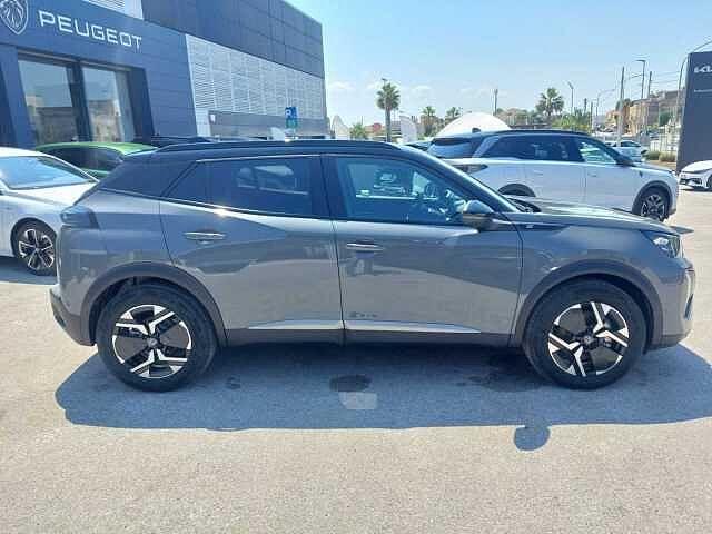 Peugeot 2008 motore elettrico 156CV GT KM0