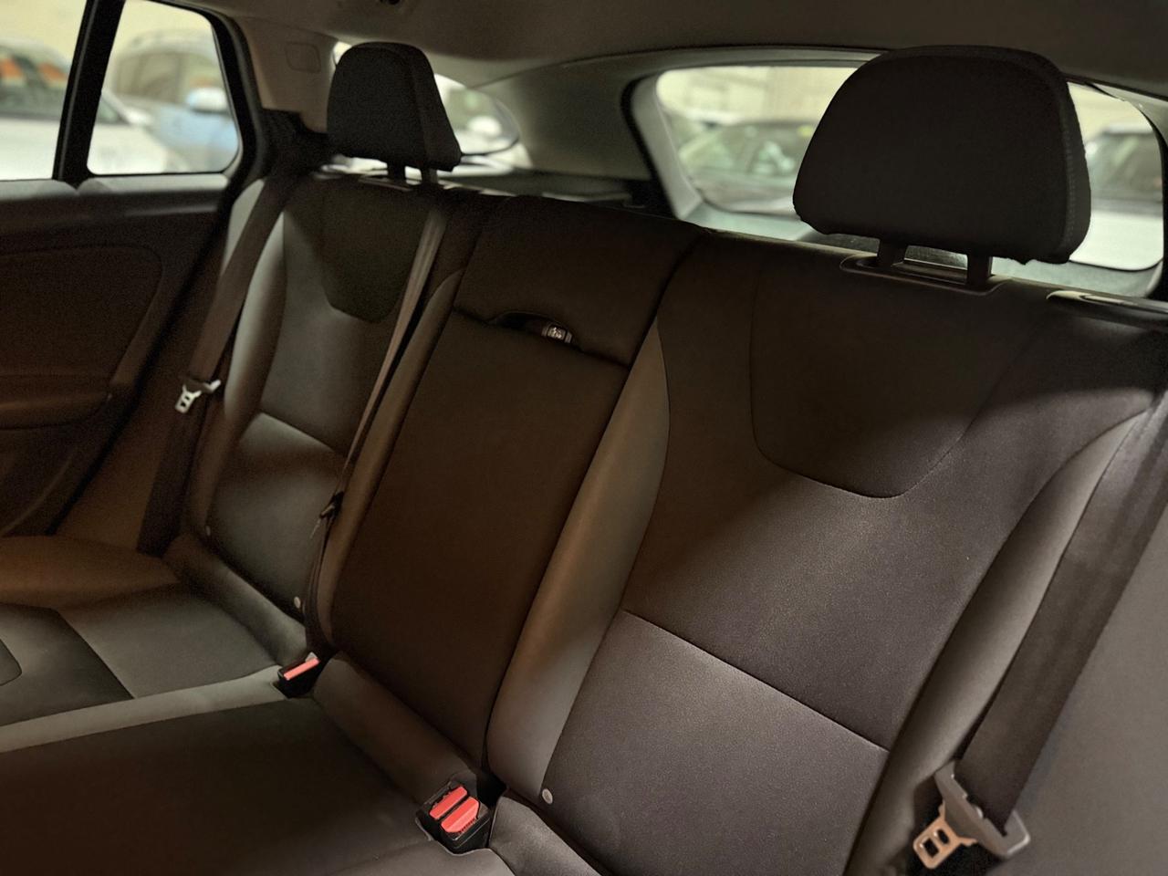 Volvo V60 D3 Geartronic Kinetic AUTOMATICA