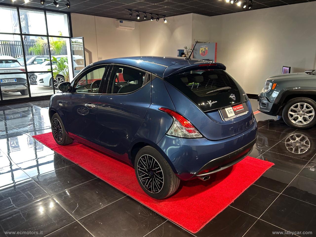 LANCIA Ypsilon 1.0 FireFly 5p.S&S Hybryd Gold