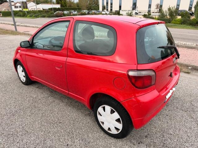 Toyota Yaris 1.0 ok neopatentati