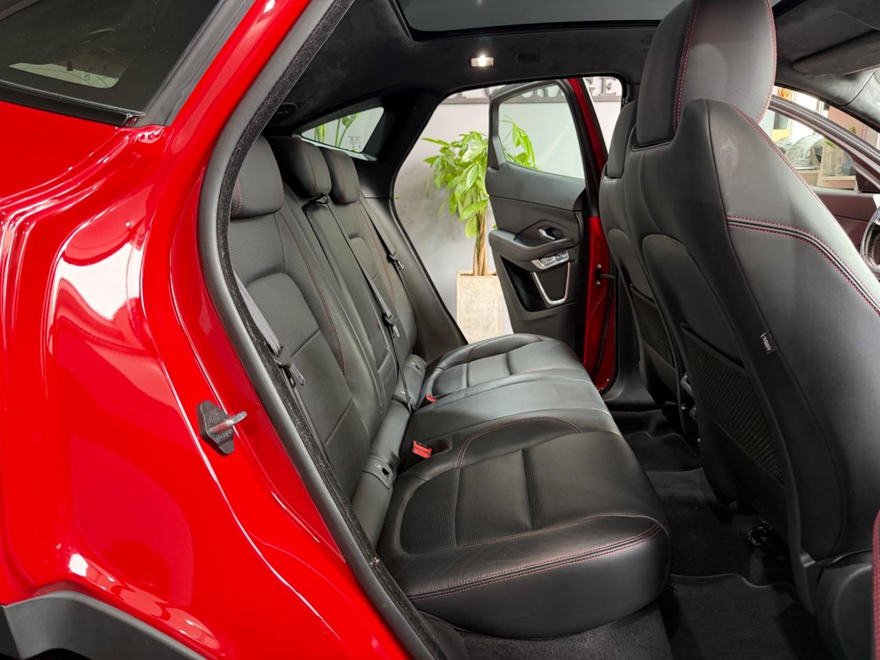Jaguar E-Pace 2.0D 180 CV AWD AUT. FIRST EDITION
