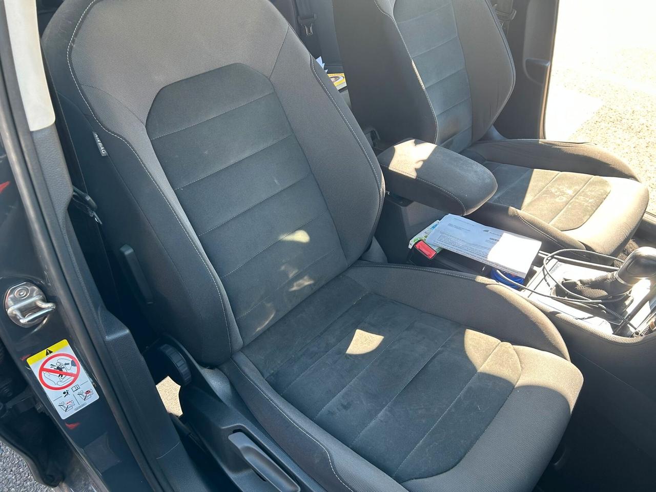 Volkswagen Golf 5p 1.6 tdi 115cv dsg - ANCHE PER NEOPATENTATI