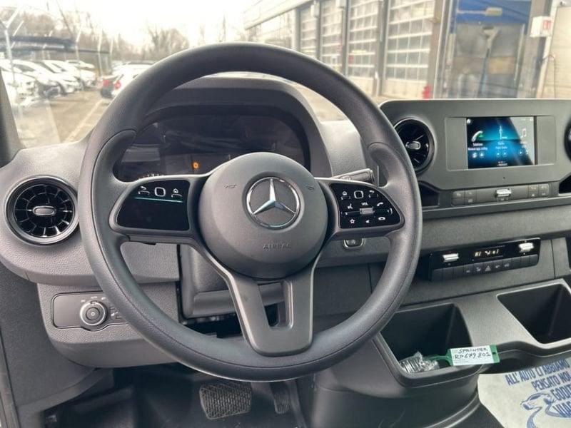 Mercedes-Benz Sprinter 419 CDI F 43/35