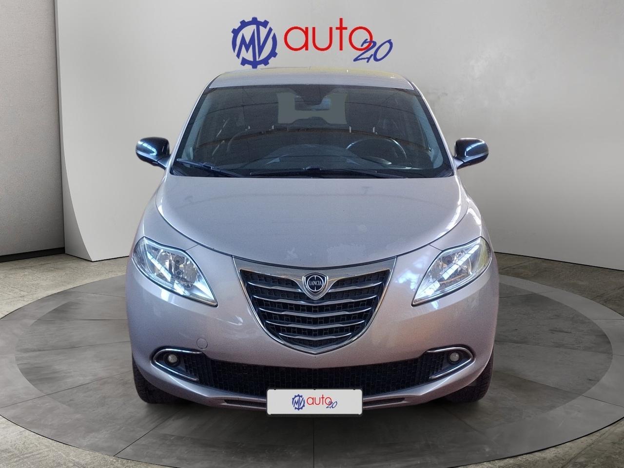 Lancia Ypsilon 0.9 TwinAir 85 CV 5 porte Metano Ecochic Gold