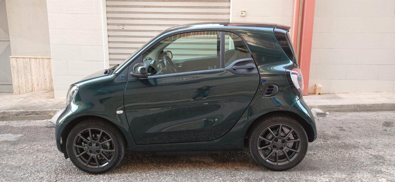 SMART EQ FOR TWO BRITISH GREEN EDITION