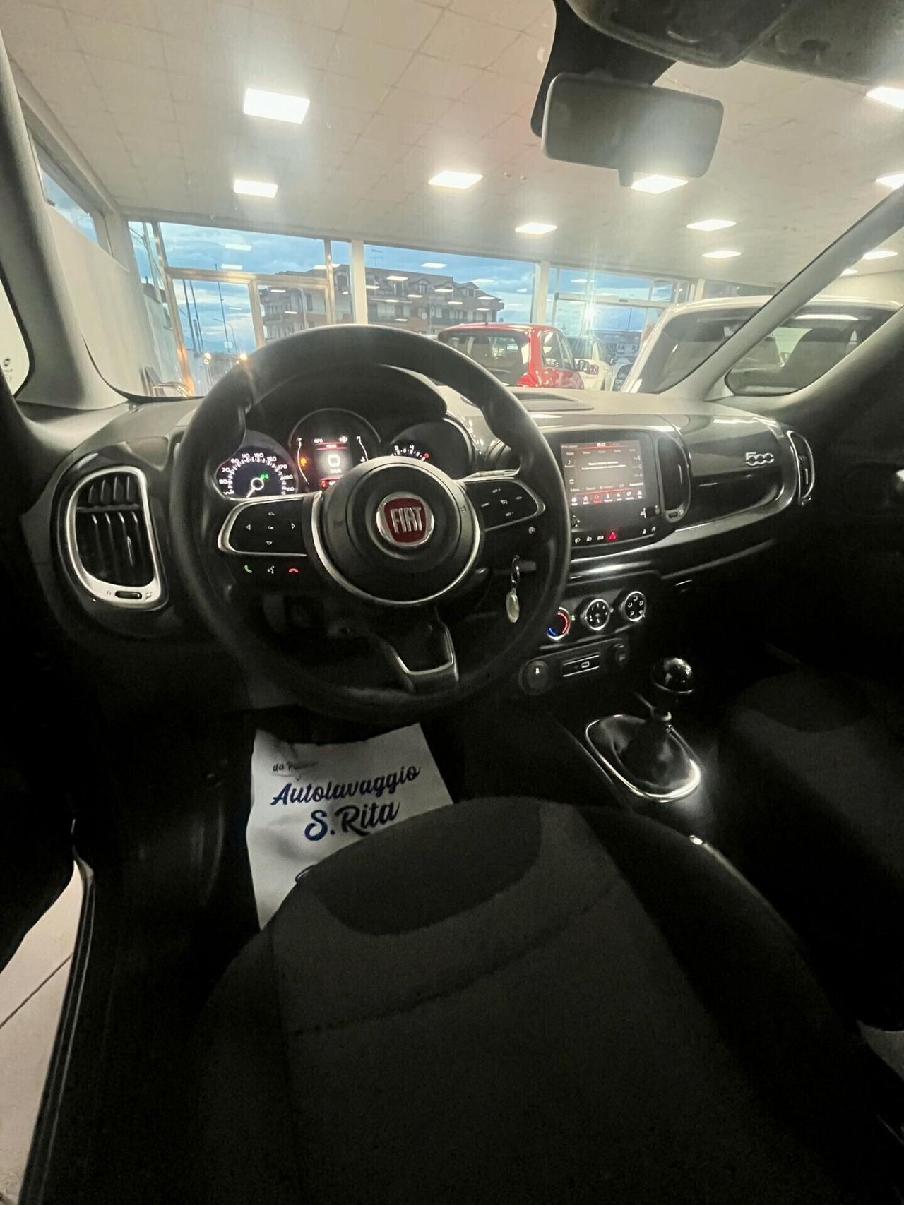 Fiat 500L 1.6 Multijet 120 CV Mirror