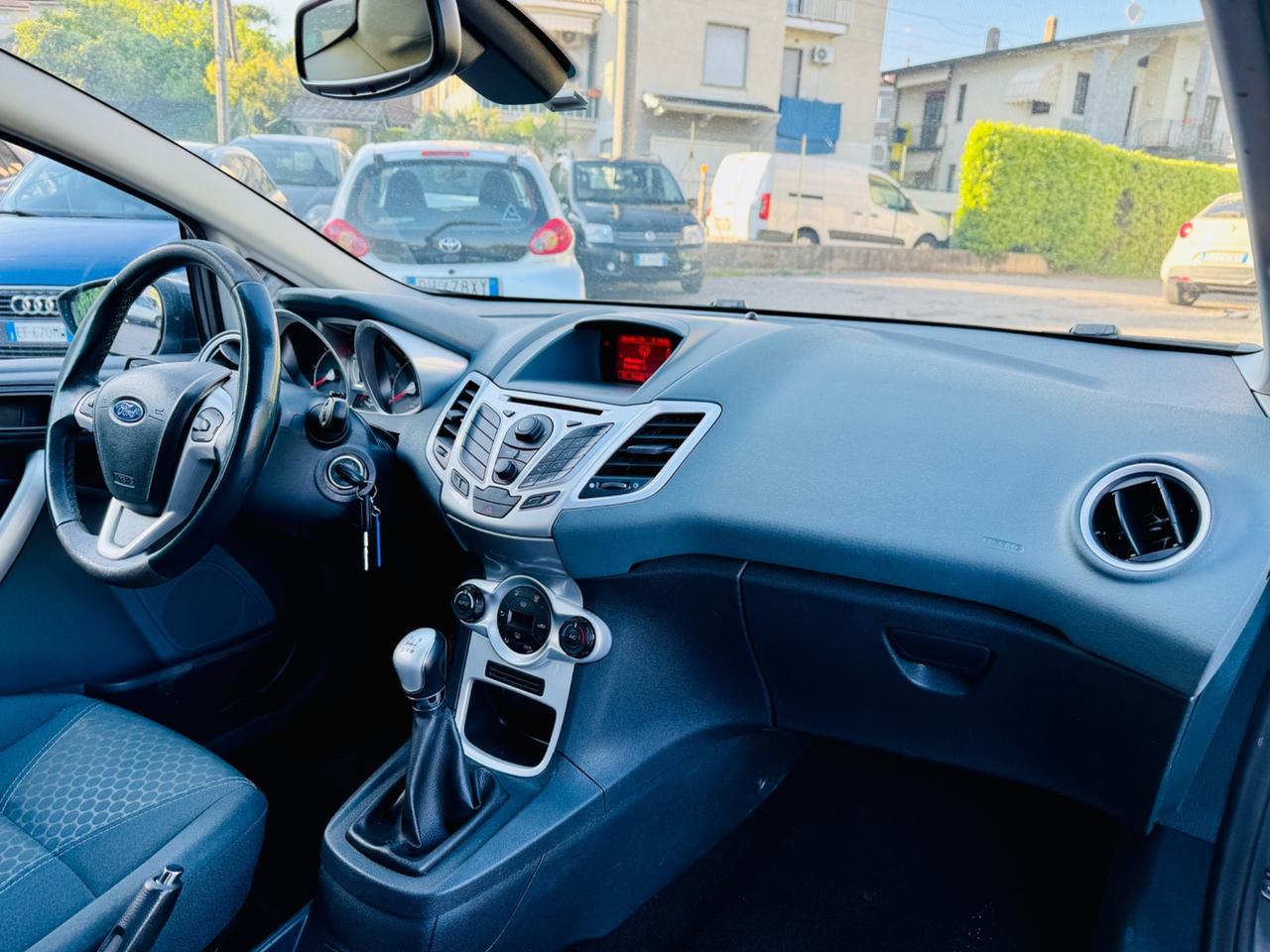 Ford Fiesta 1.4 TDCi 68CV 5 porte Titanium